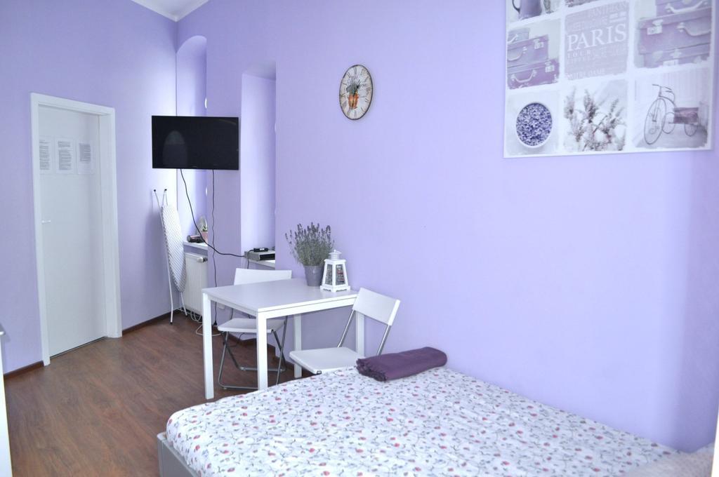 Happy House Hostel Πόζναν Δωμάτιο φωτογραφία