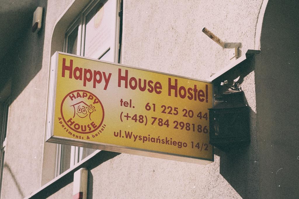 Happy House Hostel Πόζναν Εξωτερικό φωτογραφία